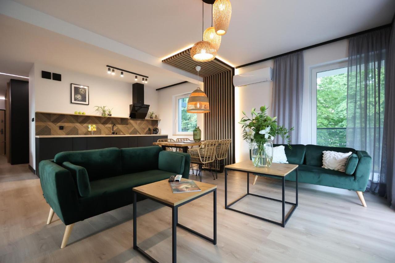 Apartament Panorama Z Widokiem Na Jezioro オストルダ エクステリア 写真